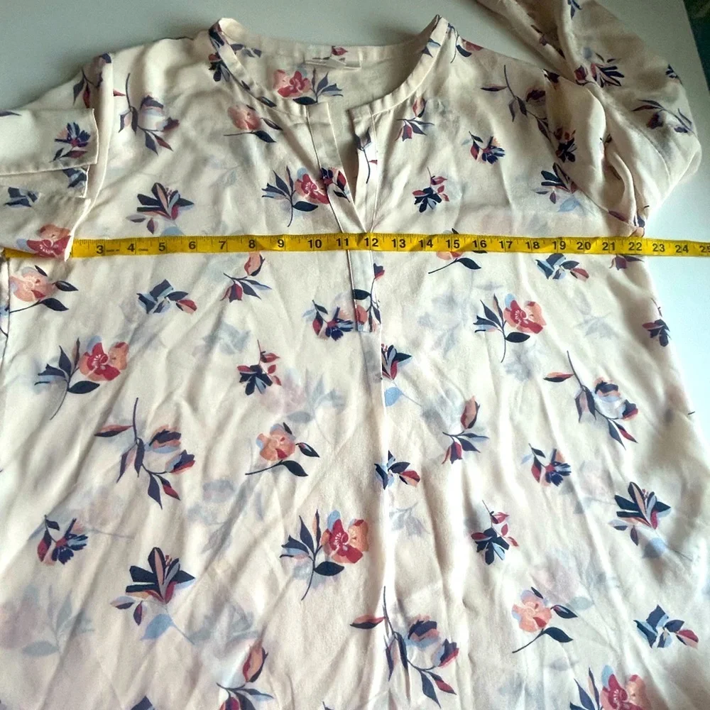 Emerson Rose Silk Top Floral Long Sleeves Size Large Cream Pink Pretty Pullover - Picture 7 of 9